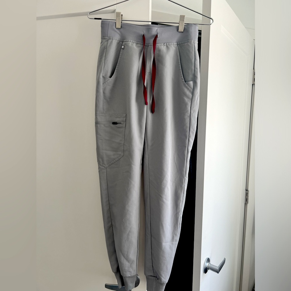 FIGS Zamora Jogger